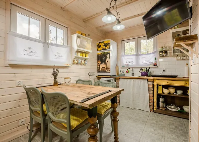 Prowansalskie Nuty 假日公园